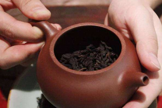 什么泥料的紫砂壺沖泡肉桂，武夷巖茶肉桂用哪種紫砂壺好？