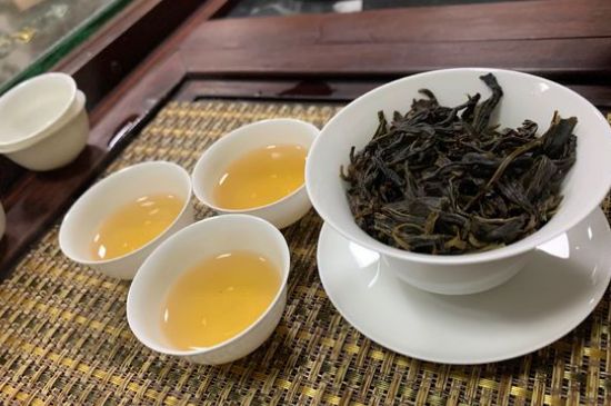 哪些茶適合泡功夫茶，功夫茶應(yīng)該配什么茶葉