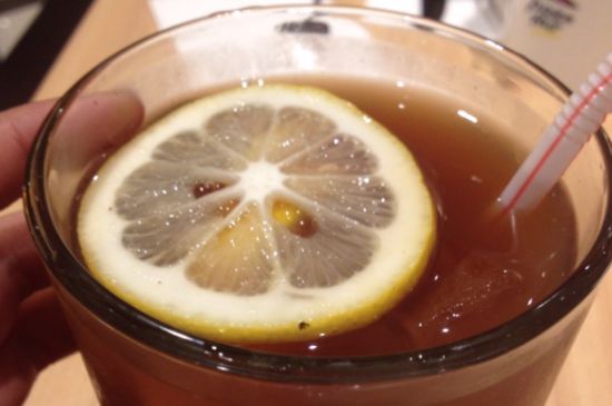 紅茶檸檬水的正確泡法，自制檸檬紅茶的做法竅門