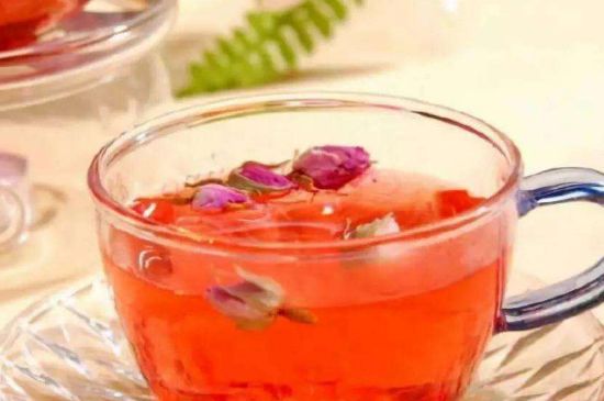 蜂蜜泡茶葉的副作用，蜂蜜泡茶葉有什么禁忌