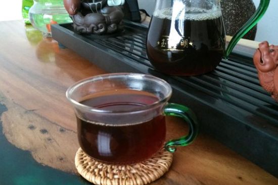 正常下一斤茶葉能喝多久，一個人一般一個月喝多少茶葉