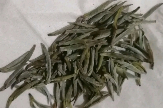 過期茶葉的八大妙用，過期的陳茶葉還能干什么用？