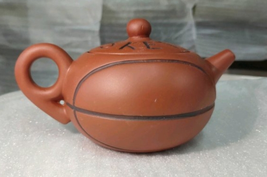 剛買的紫砂壺要怎么開(kāi)壺養(yǎng)壺，紫砂壺開(kāi)壺與養(yǎng)壺的方式方法