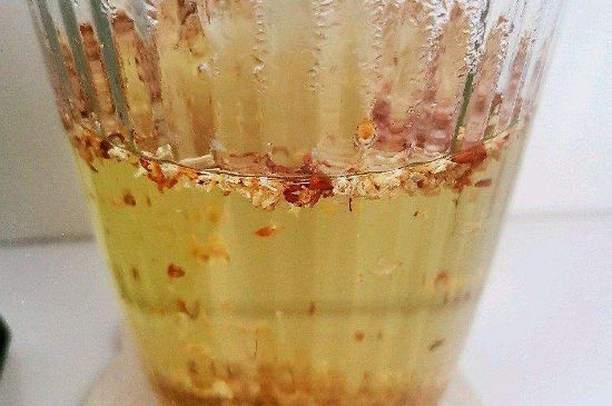 濕氣重可以喝桂花茶嗎，有濕氣的人能喝桂花茶嗎？