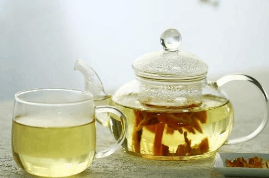 祛濕最有效的泡花茶，濕氣重適合泡什么花茶？