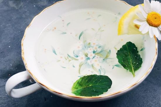 薄荷葉茶怎么制作，薄荷如何做成干茶葉