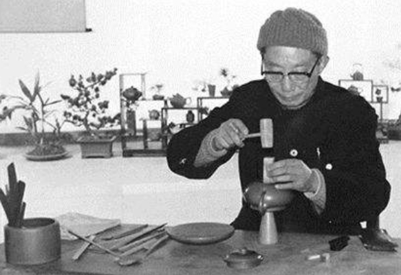 景舟八式紫砂壺圖片及名稱，經(jīng)典壺型顧景舟八式值多少錢？