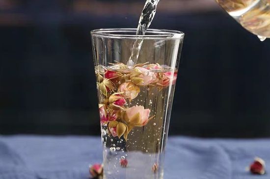 玫瑰花茶一周喝幾次，玫瑰花茶可以天天喝嗎？