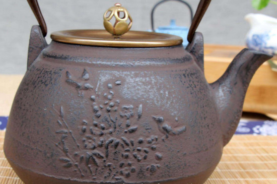 不要使用日本鐵壺燒水，日本鐵壺騙局