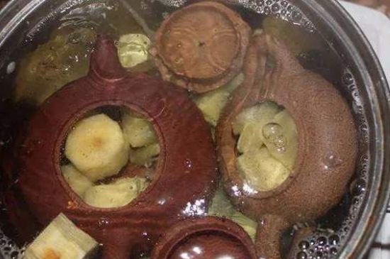 開壺放豆腐是錯(cuò)誤的，新買的紫砂壺正確開壺建議