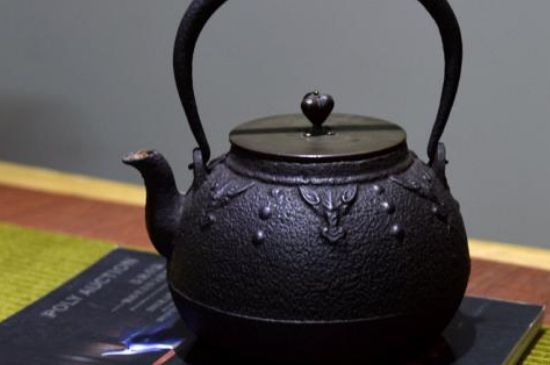 日本新鐵壺多少錢一個(gè)，如何選購鐵壺