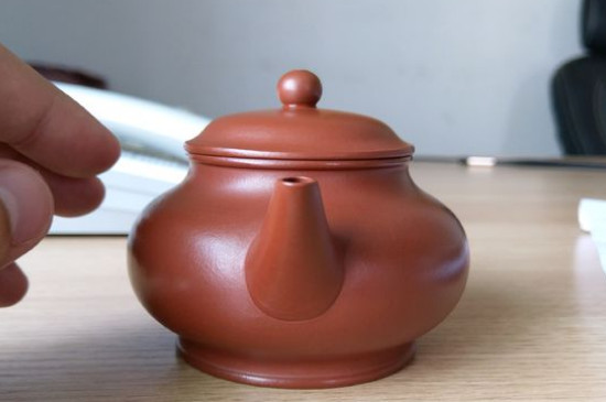 大紅袍和朱泥哪個好，為什么不能買大紅袍壺