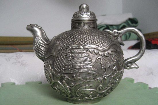 銀壺泡茶后為什么會(huì)變黑，銀壺內(nèi)膽發(fā)黑怎么辦