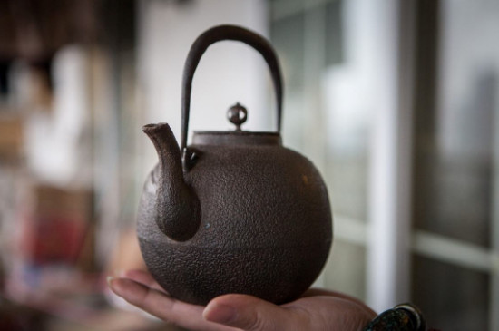 不要使用日本鐵壺燒水，日本鐵壺騙局