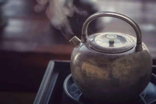 煮茶的步驟圖解，正確的煮白茶方法！
