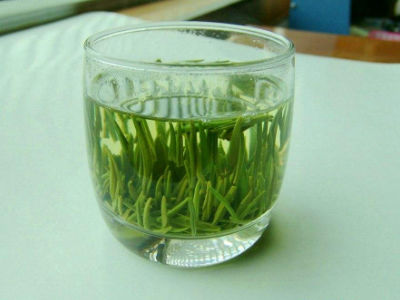 竹葉青茶怎么樣，檔次較高味道略苦價(jià)格比較貴