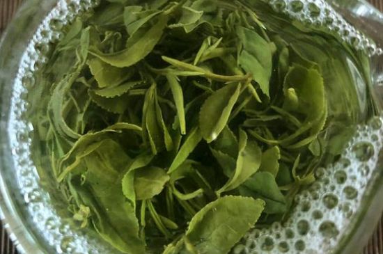 綠茶放了三年還能喝嗎，綠茶放久了喝了會怎樣