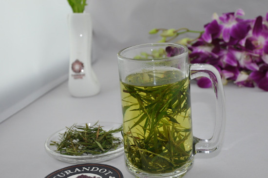 竹葉青茶泡不立起來(lái)怎么回事，竹葉青茶怎么泡立起來(lái)