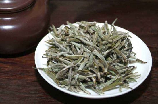 什么人不能喝白茶，白茶不宜什么人喝？