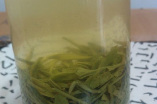 碧螺春為什么泡水渾濁，碧螺春茶葉泡水感覺很臟是混濁的