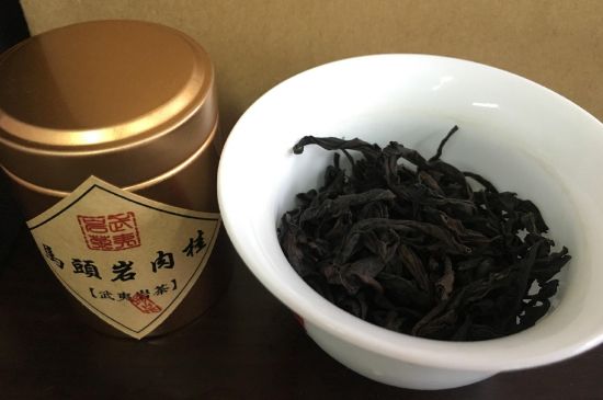 拼配的馬頭巖肉桂，還配叫馬肉嗎？請叫它“馬頭巖大紅袍”