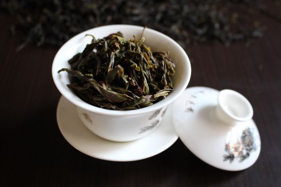 鋸朵仔跟鴨屎香哪個(gè)貴，鋸朵子和鴨屎香哪個(gè)好喝？