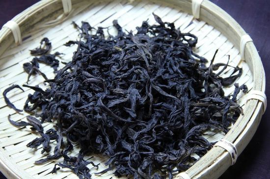 母樹大紅袍給誰喝了，為什么母樹大紅袍叫三棵六株？