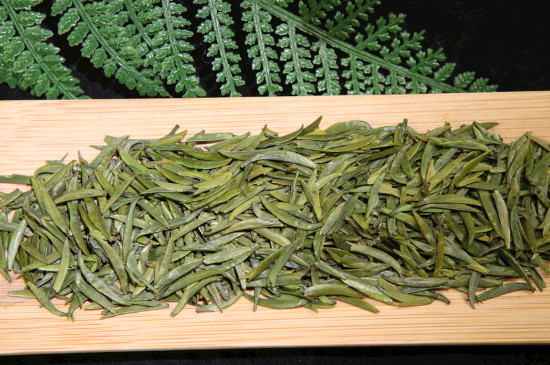 竹葉青茶泡不立起來(lái)怎么回事，竹葉青茶怎么泡立起來(lái)
