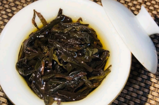 長期喝巖茶會(huì)上火嗎？巖茶這樣喝了容易上火！