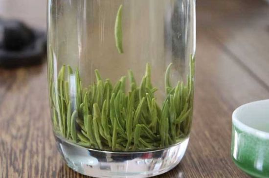 竹葉青和毛尖的區(qū)別，毛尖和竹葉青怎么分辨？