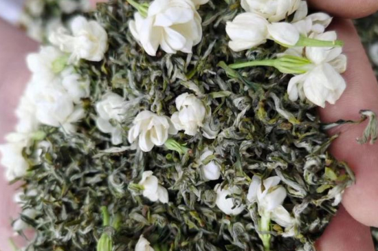 什么茶葉喝起來超級香，什么茶泡出來滿屋濃香?