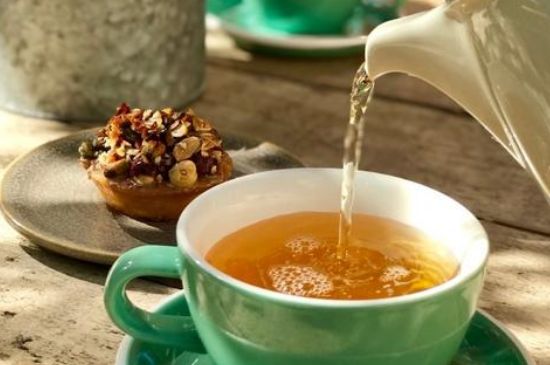 紅茶會(huì)加重濕氣嗎，喝什么茶能去除體內(nèi)濕氣