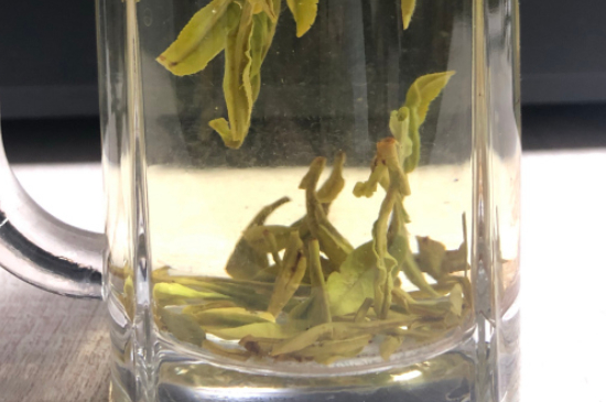 西湖龍井茶頭采和二采區(qū)別，明前龍井一采和二采什么味道？