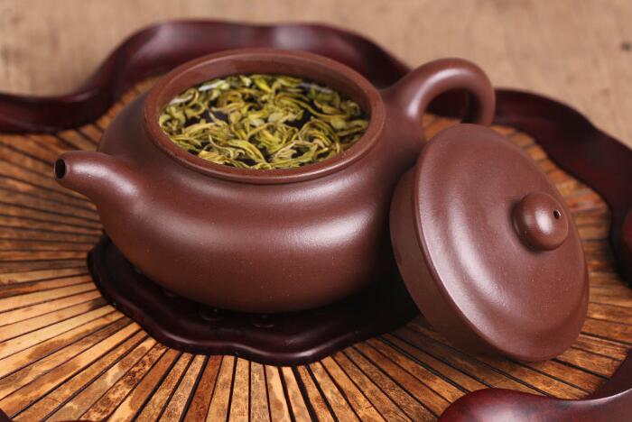 紫砂壺如何開壺，正確的<a href=http://m.sdeasyshipping.com/chaju/zisha/ target=_blank class=infotextkey>紫砂壺開壺</a>方法